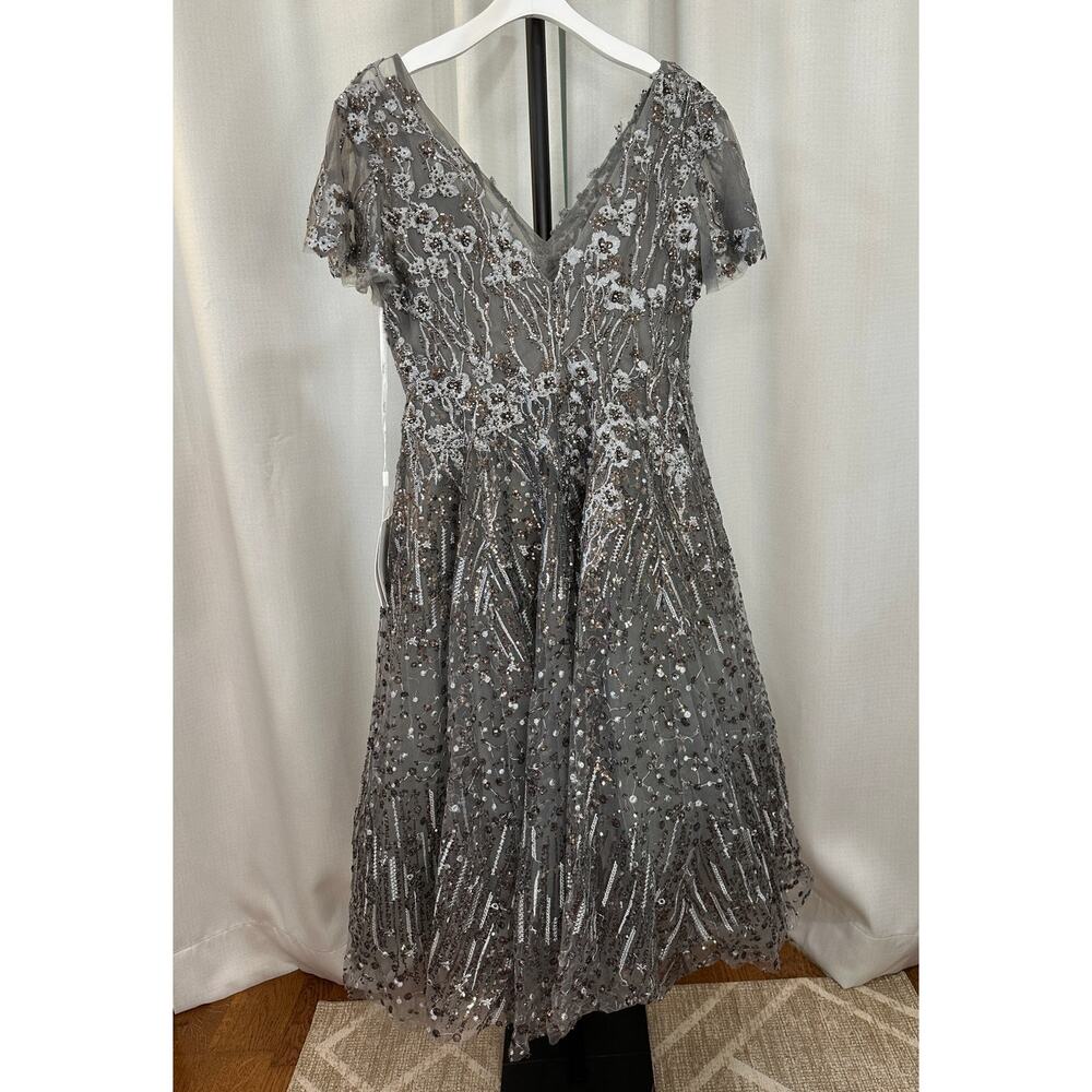 Mac Duggal Embellished Butterfly Fit Flare Tea-Length Dress Gray 20392 Sz 10 NWT - Picture 11 of 16